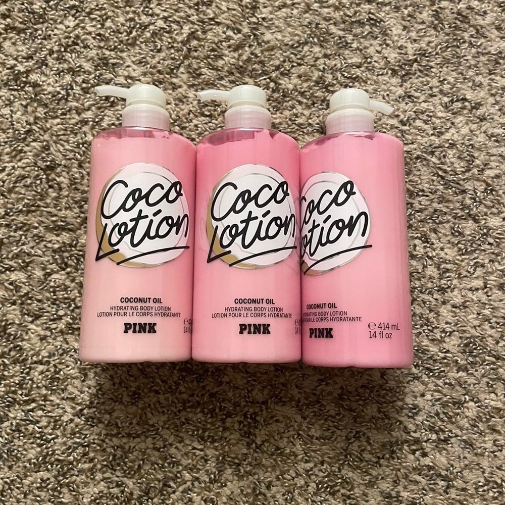 VS Pink Coconut Lotion